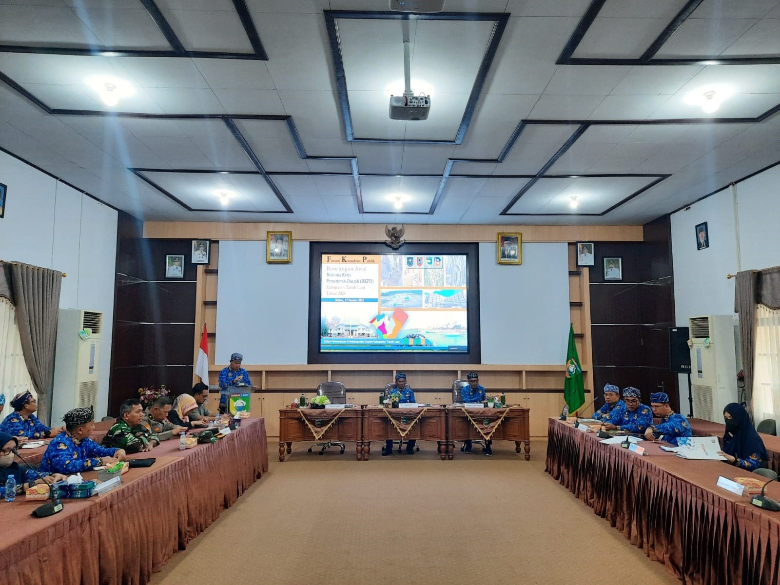Forum Konsultasi Publik (FKP) Penyusunan Rancangan Awal RKPD Kabupaten Tanah Laut Tahun 2024