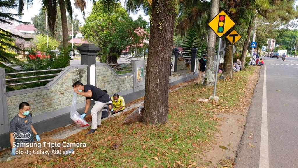 Gotong Royong Memperingati Hari World Clean up Day (WCD) 2020 