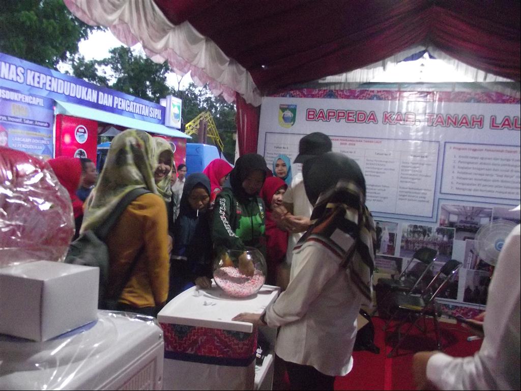 Suasana stand Bappeda tala expo 2019 hari ke 2